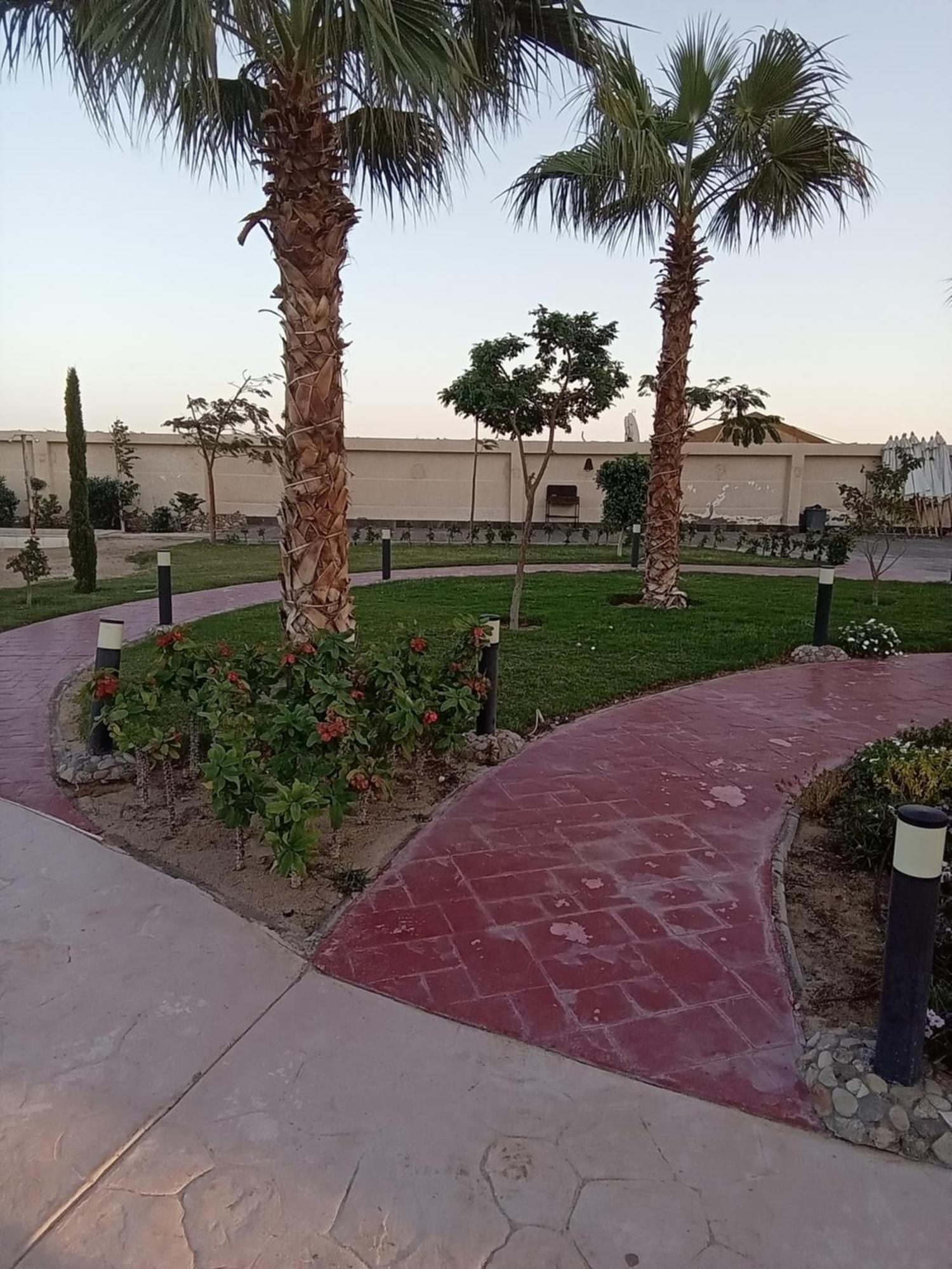 Casablanca Beach For Families And Couples Only Aparthotel Hurghada Buitenkant foto