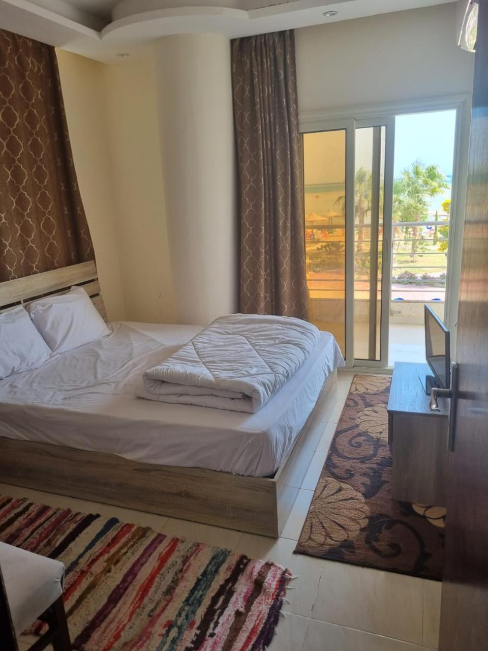Casablanca Beach For Families And Couples Only Aparthotel Hurghada Buitenkant foto