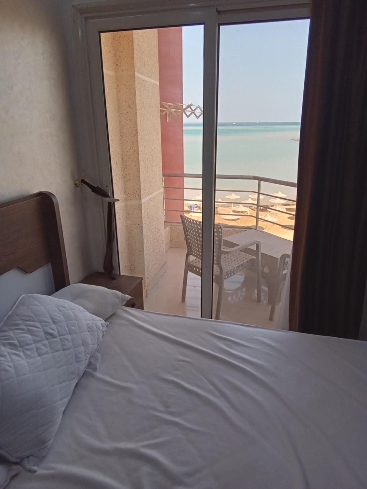 Casablanca Beach For Families And Couples Only Aparthotel Hurghada Buitenkant foto